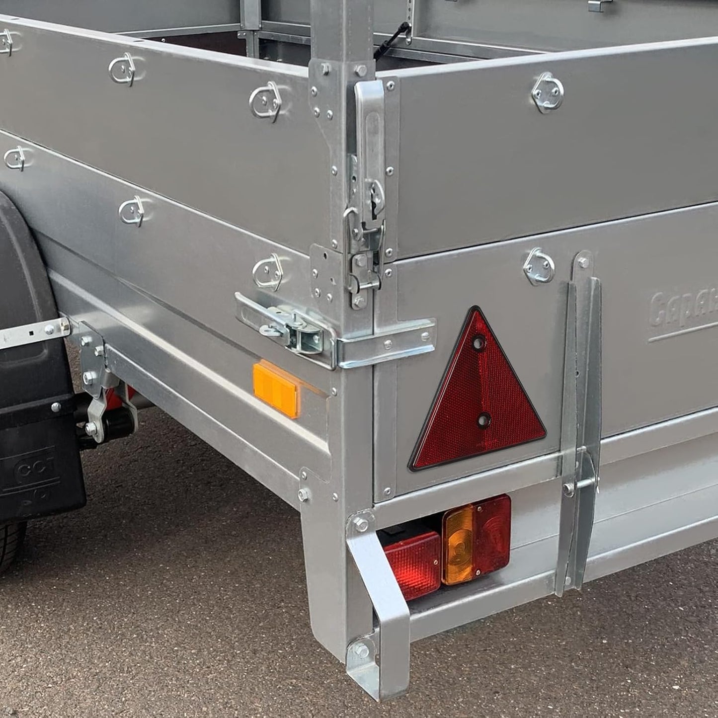 Red Triangle Reflector Set - ECE Trailer Caravan & Recovery Vehicle Safety Reflectors