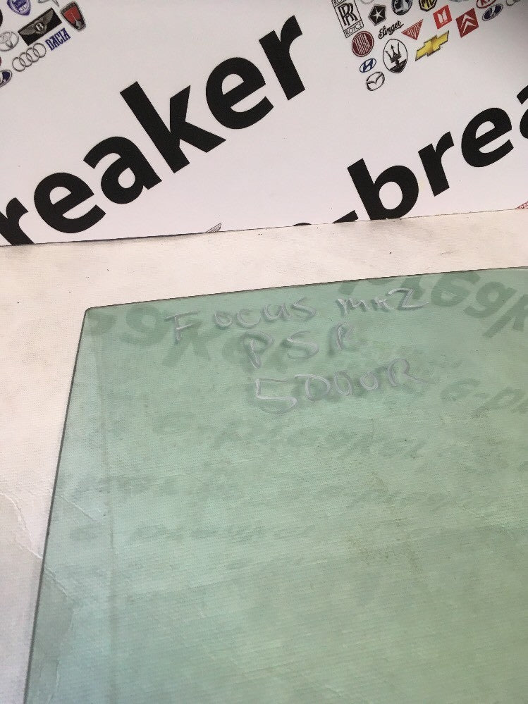 Rear Door Window Glass Left Side for MK2 Ford Focus 5 Door2