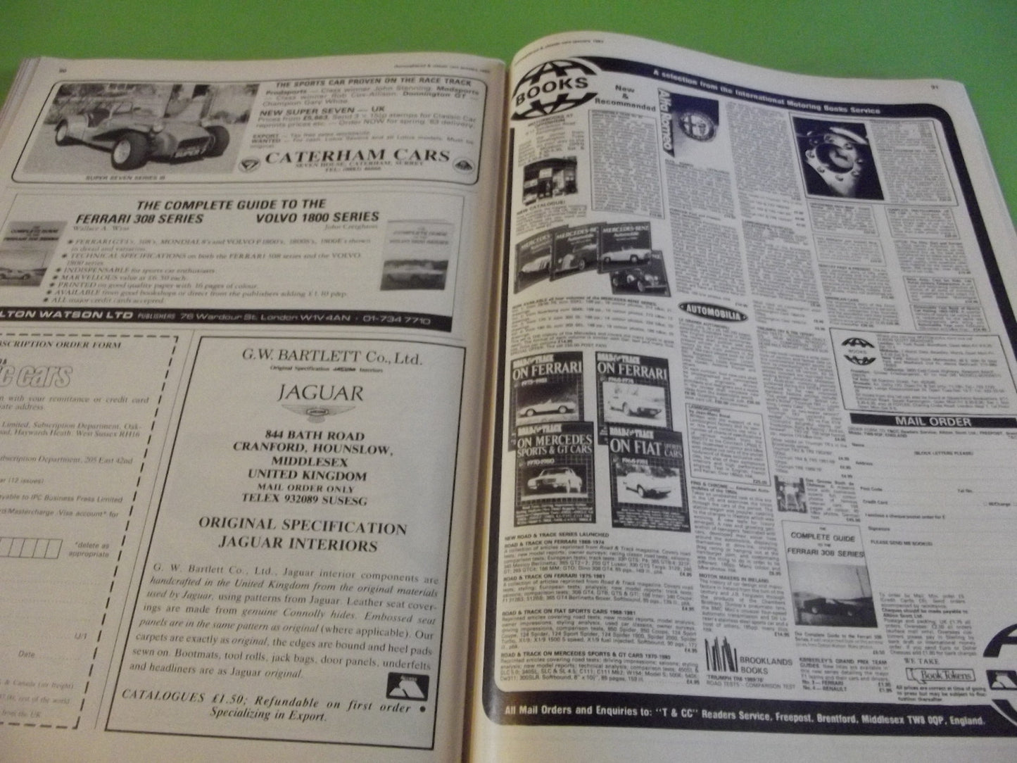 THOROUGHBRED AND CLASSIC CARS MAGAZINE JANUARY 1983 #C46