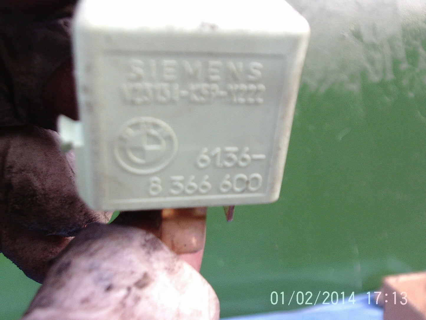 61368366600 RELAY from BMW E36 316 Ti COMPACT2