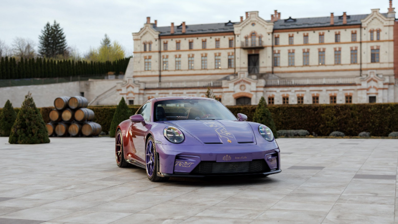 Porsche 911 GT3 Tree of Life Sonderwunsch in Violapurplemetallic outside Moldovan estate