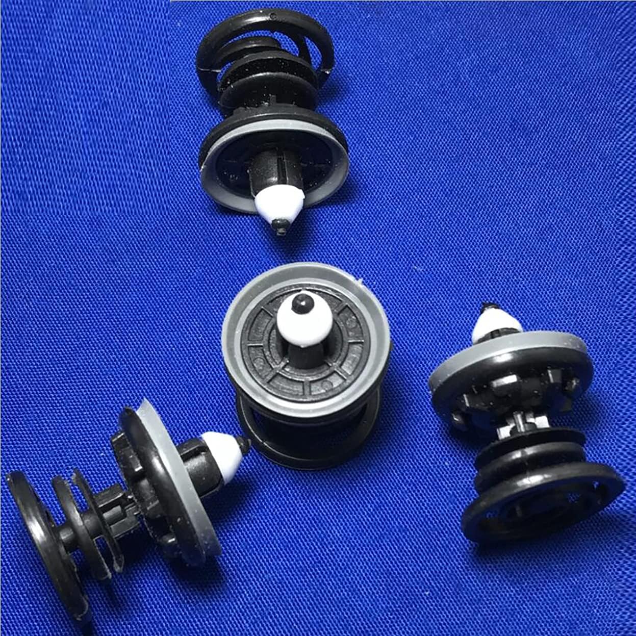 VW Door Card Panel Sprung Head Trim Clips - 7L6868243