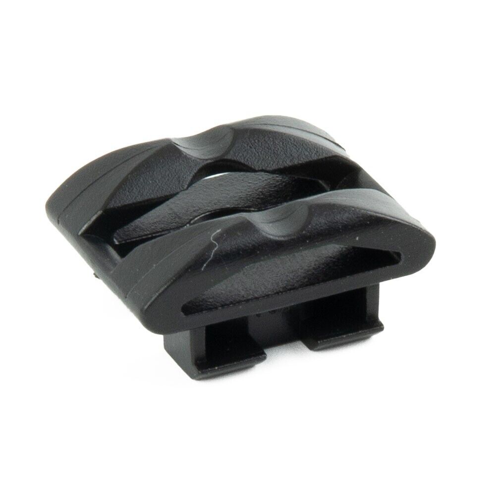 Land Rover Range Rover Tow Cover Twist Lock Receiver Clips DYF500010