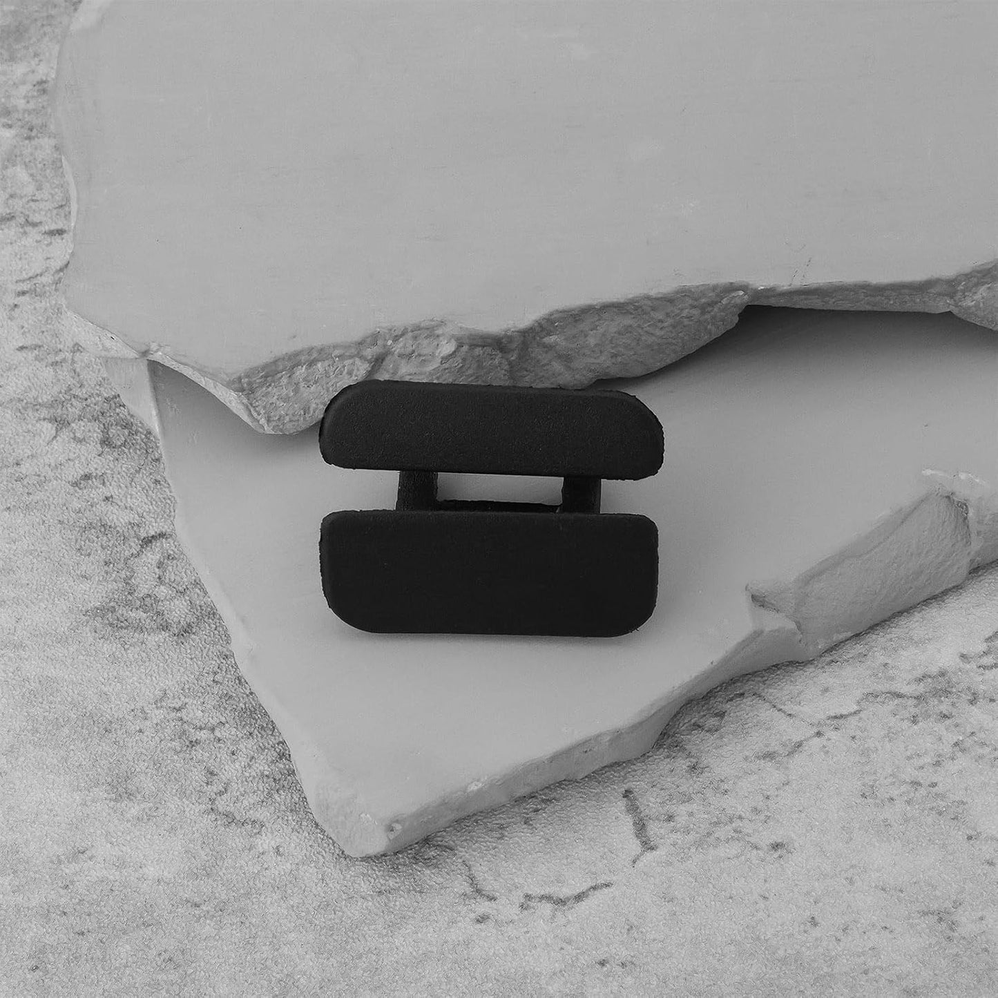 Land Rover & Volvo Bonnet Insulation Retainer Clip - Under Bonnet Sound Pad Fastener LR027039
