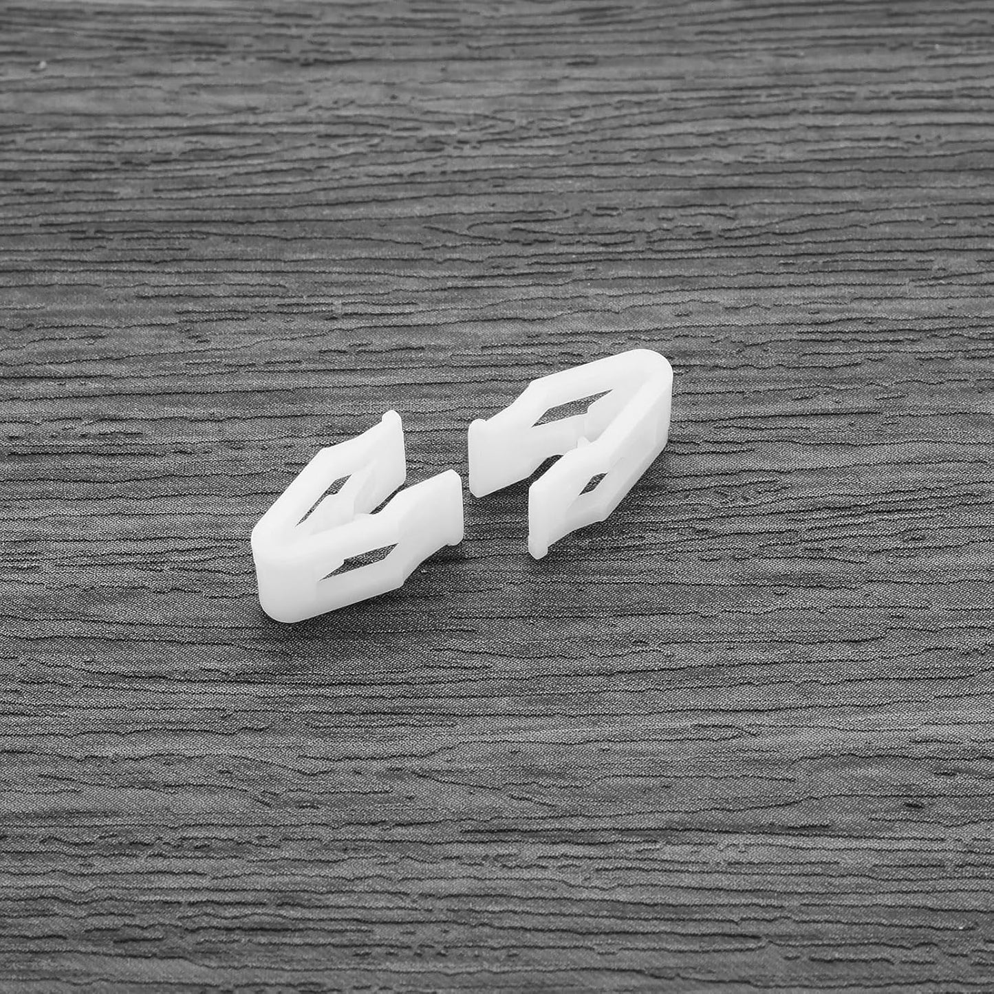 Ford Land Rover Jaguar White Snap Fit Trim Clip LR082683 T2R4839