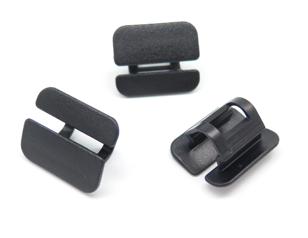 Land Rover & Volvo Bonnet Insulation Retainer Clip - Under Bonnet Sound Pad Fastener LR027039