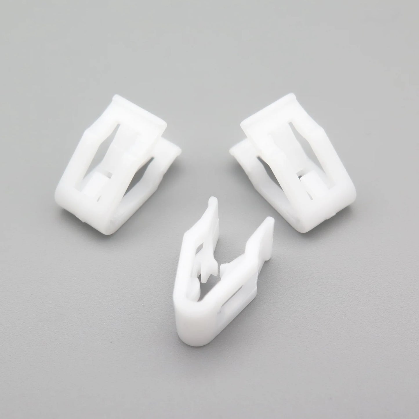 Ford Land Rover Jaguar White Snap Fit Trim Clip LR082683 T2R4839