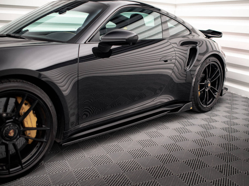 Maxton Design Side Skirts Diffusers — Porsche 911 Turbo S 992