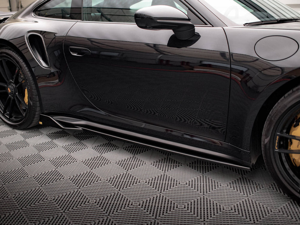 Maxton Design Side Skirts Diffusers — Porsche 911 Turbo S 992