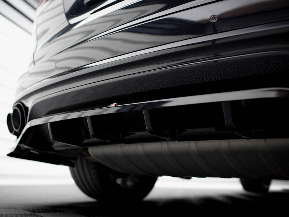 Maxton Design Central Rear Splitter (Vertical Bars) — Porsche Cayenne Mk2 Facelift