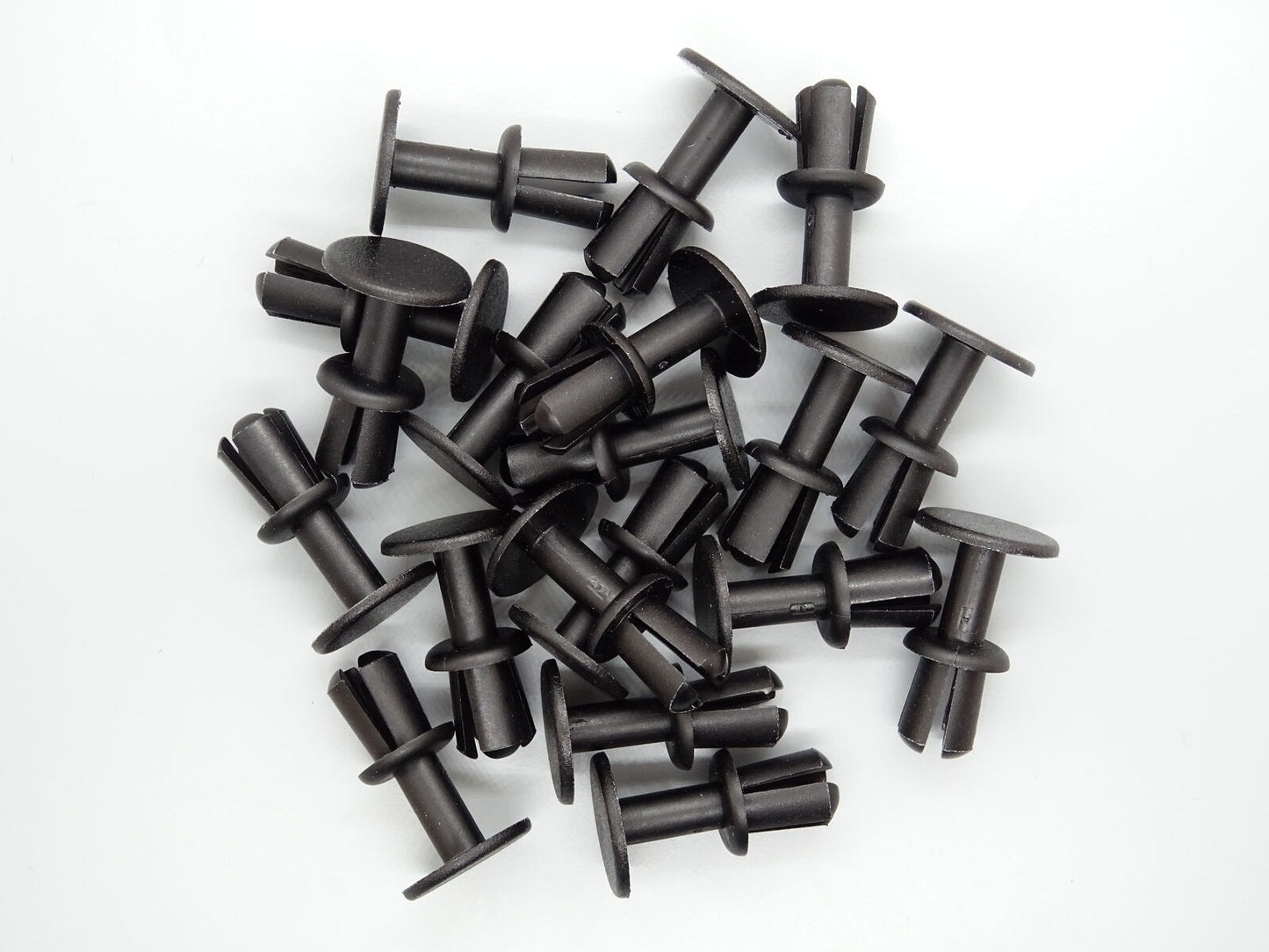 BMW Push Fit Trim Rivet - Interior, Undertray & Side Sill Fastener 51498166702