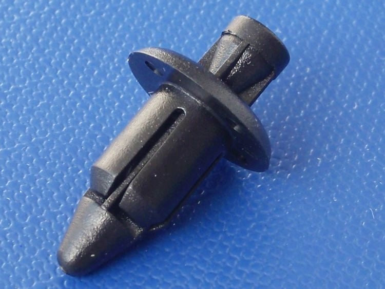 6mm Motorcycle Fairing Rivet Clips - Honda Yamaha Suzuki Kawasaki Trim Fasteners