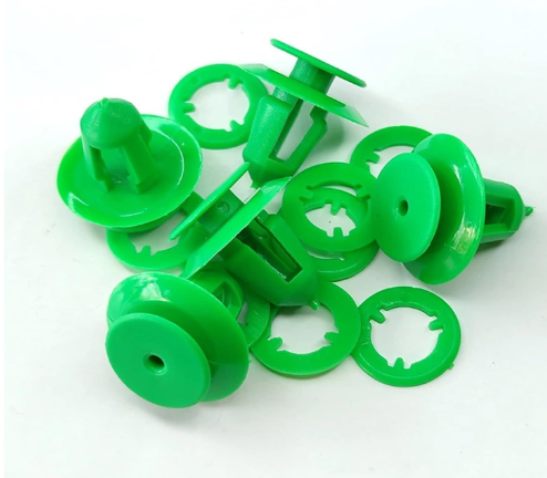 Mercedes & VW Green Door Card Trim Clip - A0009912771 / 2E0867207A