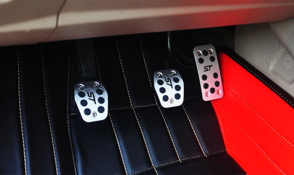 FORD Focus ST Alloy Brake Clutch Accelerator Pedal covers # MK2 & MK3 Black Logo4