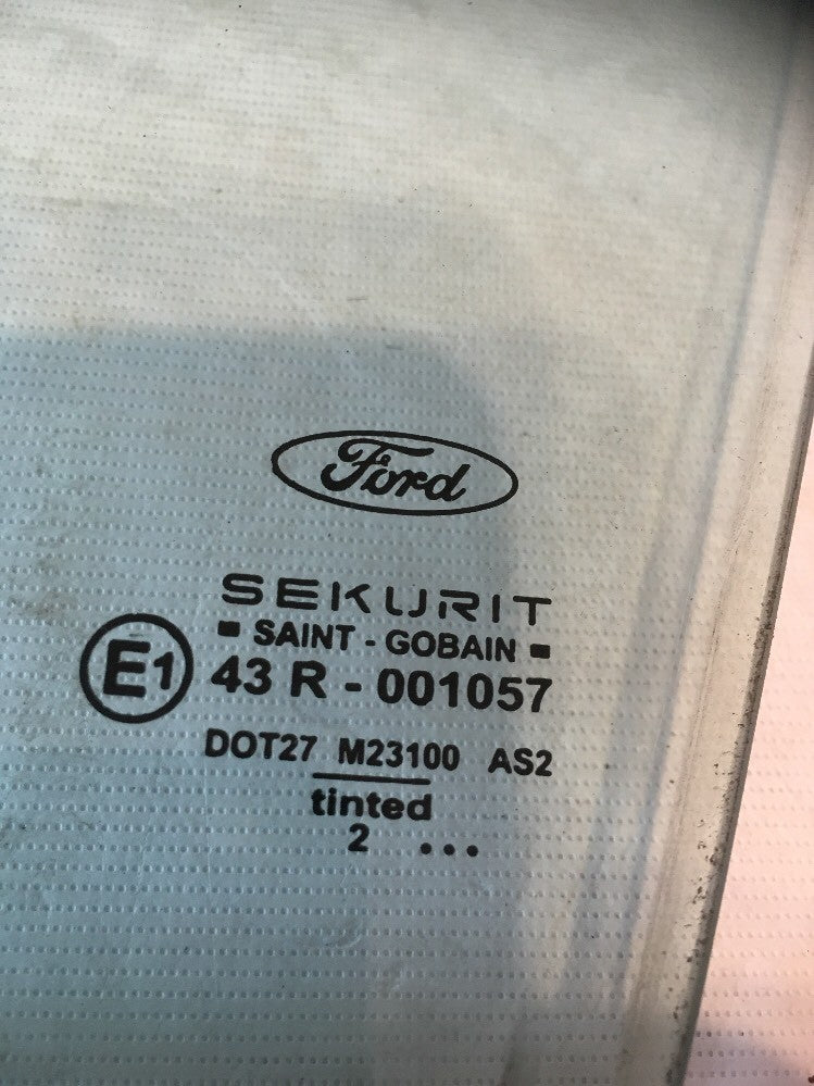 Door Window Glass Front Left Side for a Ford Focus Ghia X 2.0 Mk12