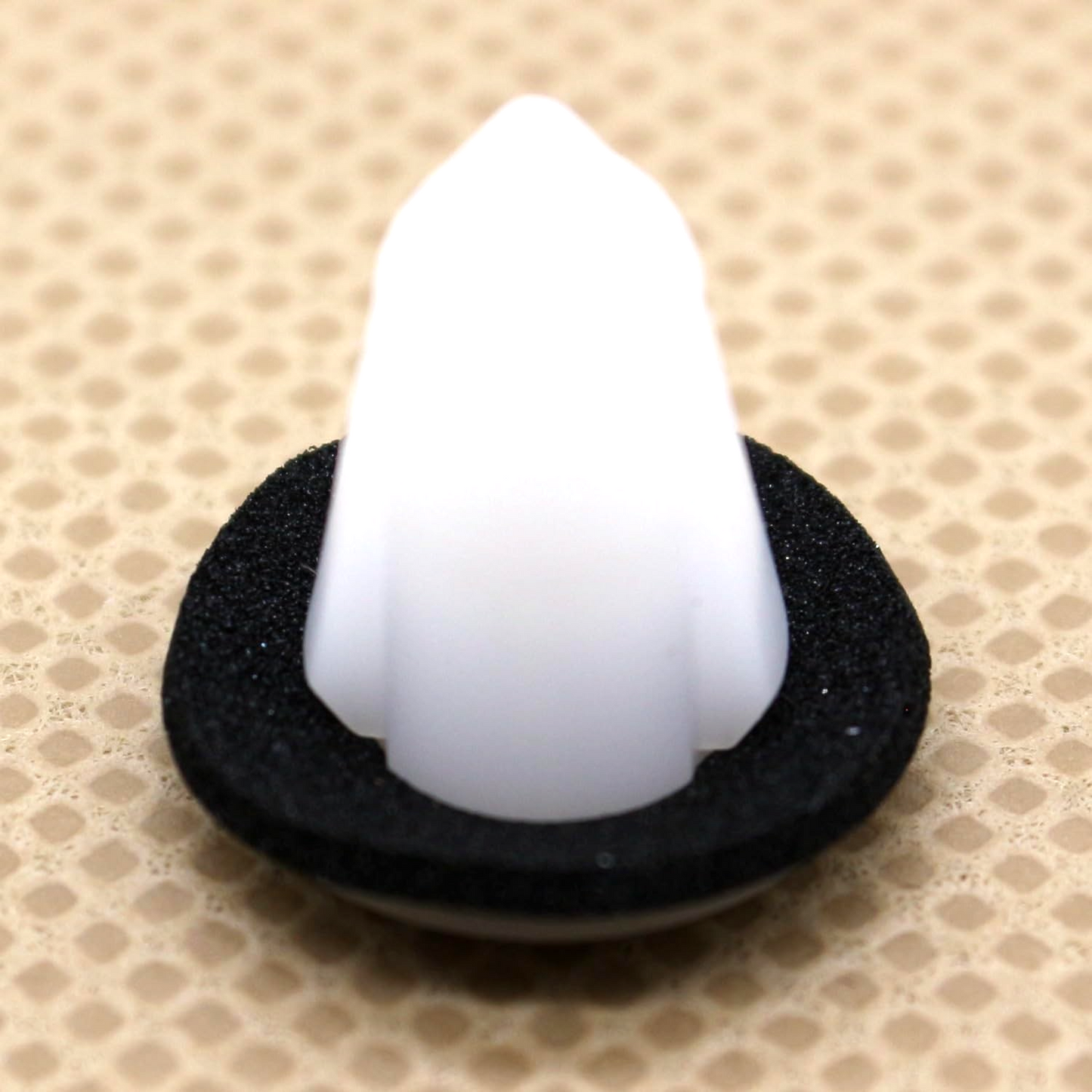 BMW Insulated Screw Grommet, Trim Panel Secure Mounting Clip Fastener 1998 On 1012