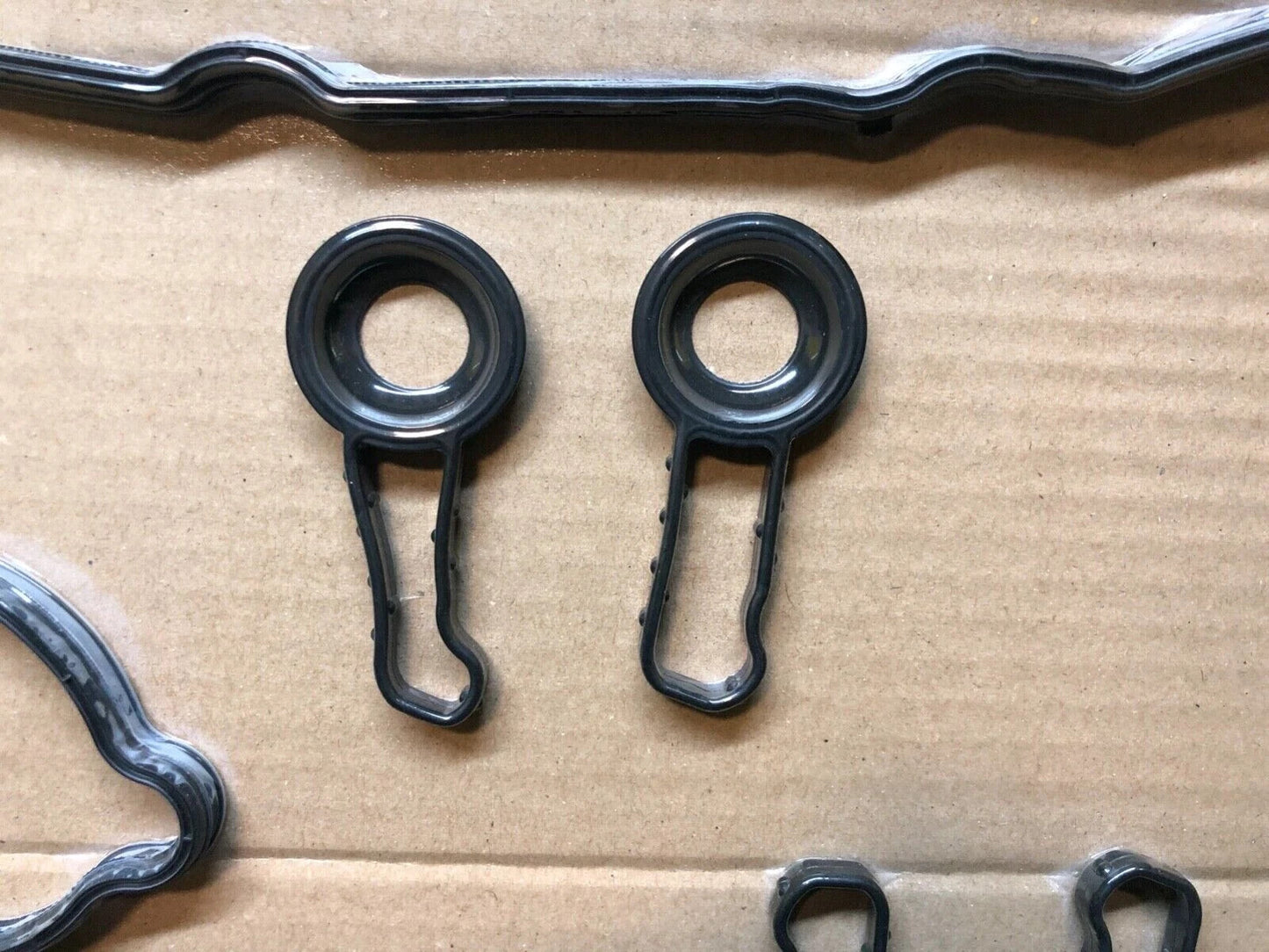 BMW 2.0 B47 Diesel Engine Camshaft Rocker Cover Cam Gasket Set MPN #1112858329310