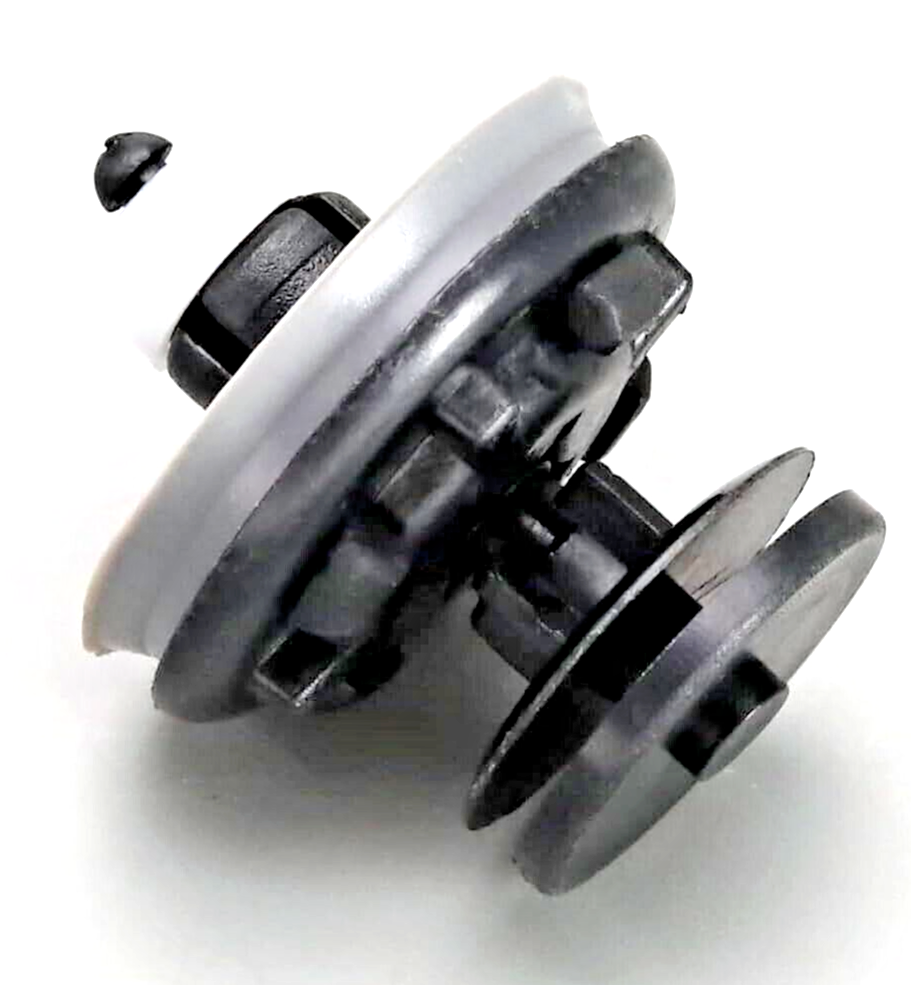 VW Door Card Trim Panel Interior Lining Fixing Clips Qty x5 for Golf Polo Passat9