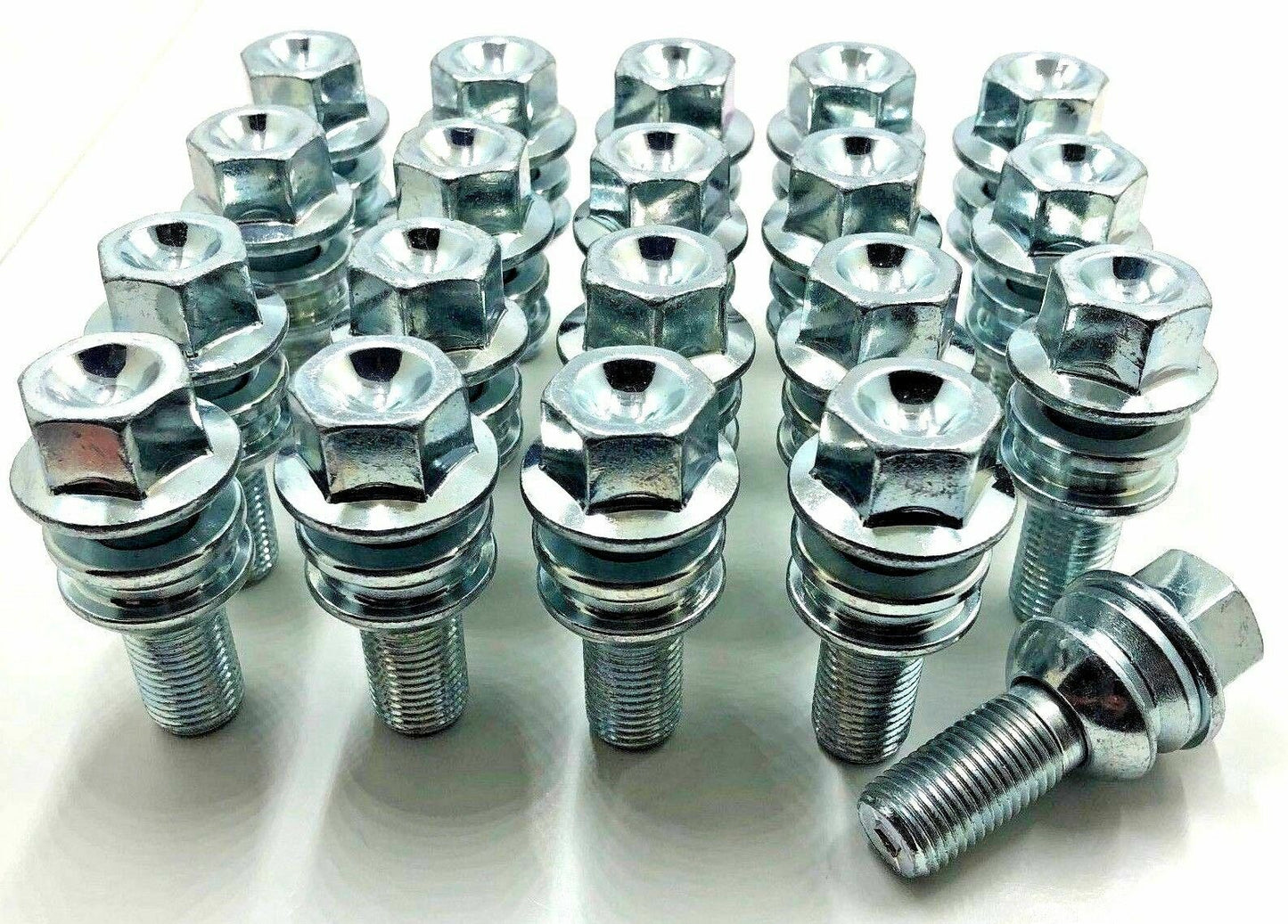 Extended PORSCHE Wheel Bolts O.E M14 x1.5 x 10 Pcs Carrera Boxster Cayman 42mm1