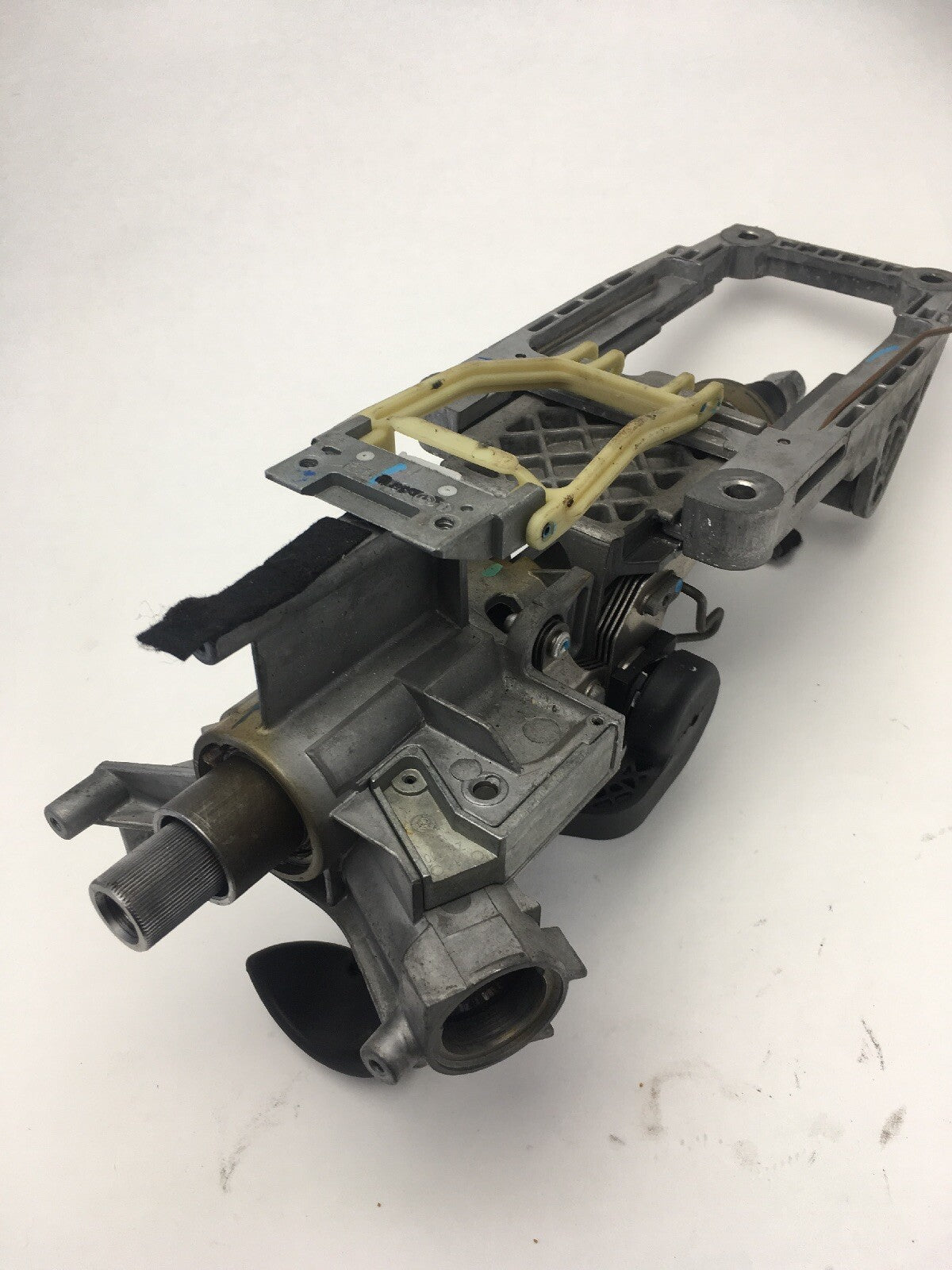 Upper Steering Column Adjustable 6781943 From MINI  R50 R52 R532