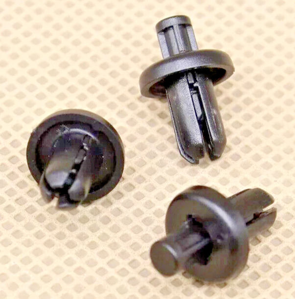 5mm Plastic Rivet Trim Clips x15 Honda Yamaha Suzuki Kawasaki Bike Fairing Panel18