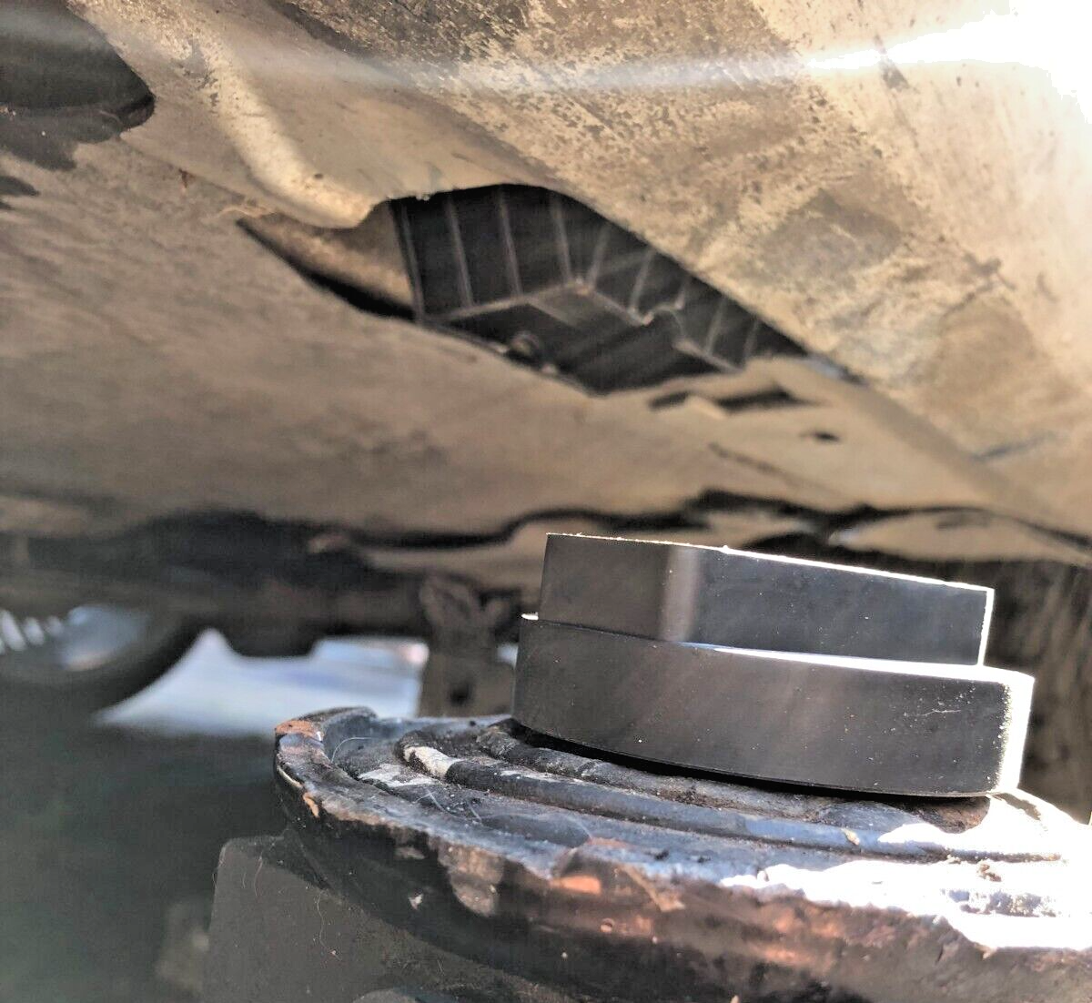 BMW Rubber Jacking Jack Pad Lift Adaptor Fit E46 E90 E91 E92 X1 X3 X5 X6 & MORE3