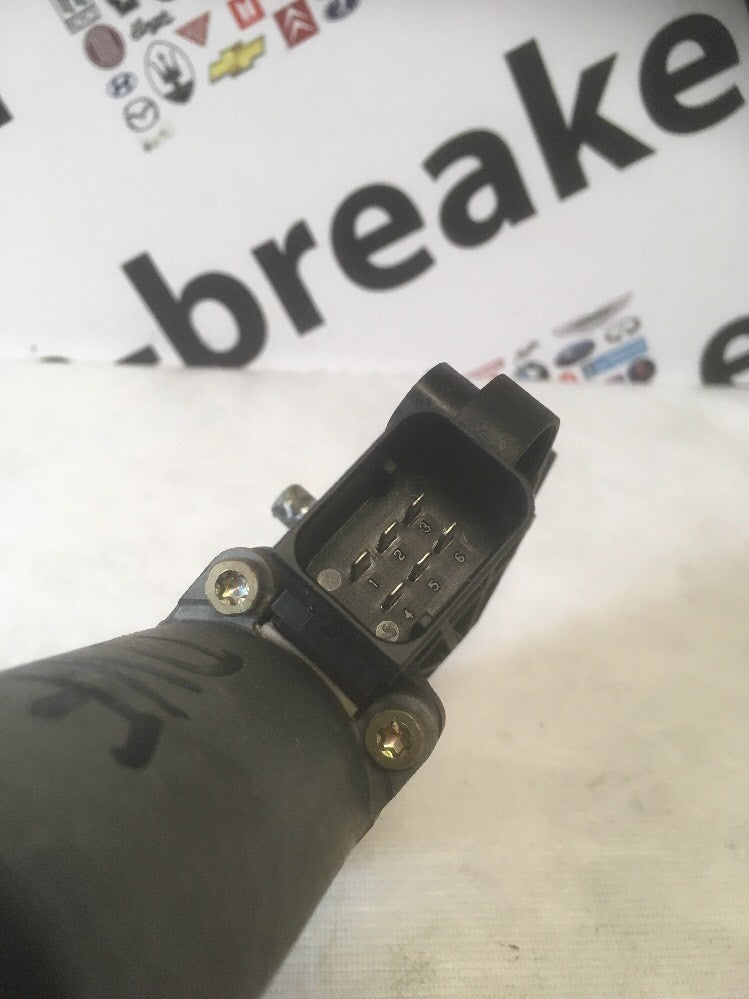 Electric Window Motor Front Right Side From a Mercedes C Class W203 00-051