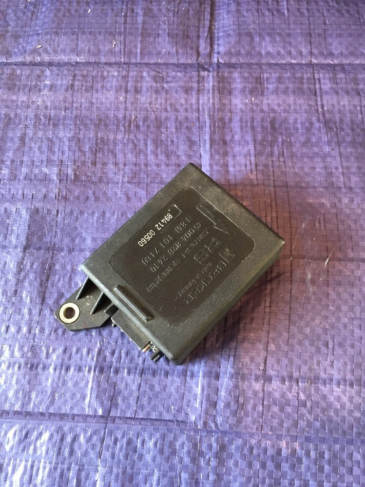 Crash Sensor 0048202410 From  MERCEDES BENZ 190 W2016