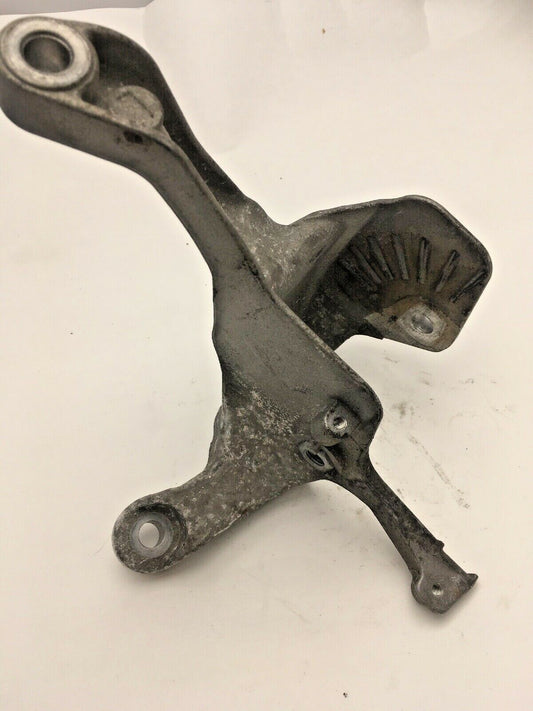 Gearbox Support Bracket 6765333 04-06 From a MINI R50 R520