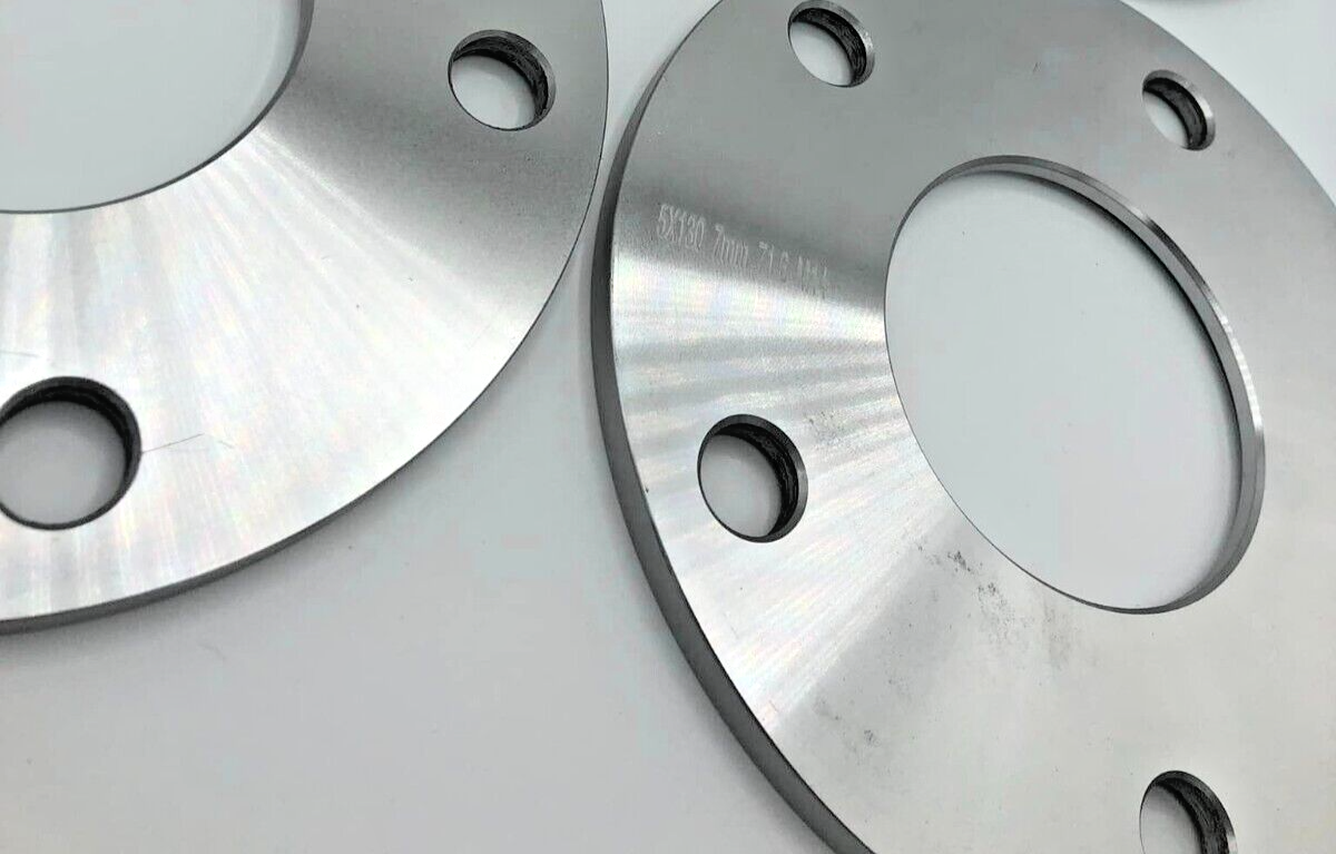 Porsche Wheel Spacers 7mm Set Of 2 in Silver 5x130 PSR9Line7