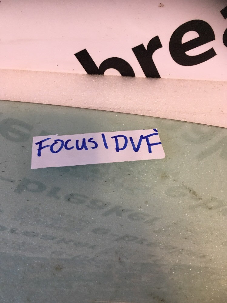 Front Door Window Glass Right Side forMK1 Ford Focus Ghia2