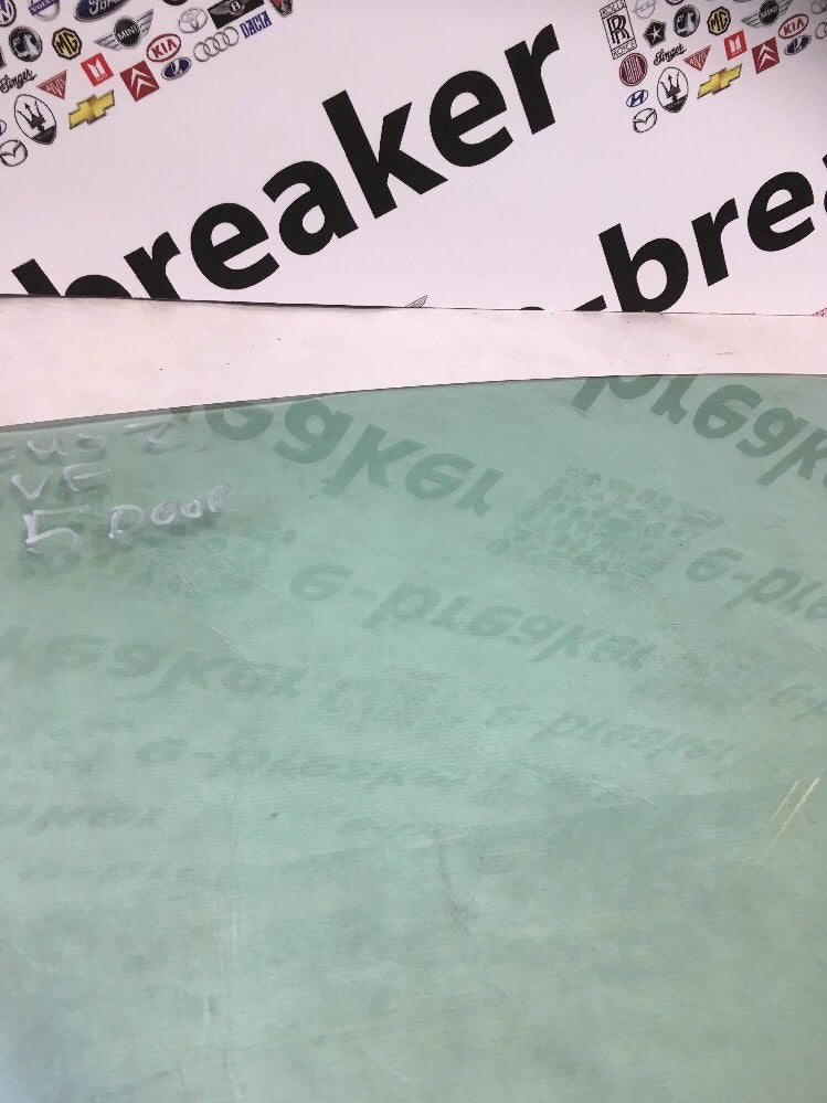 Front Door Window Glass Right Sidefor MK2 Ford Focus 5 Door2