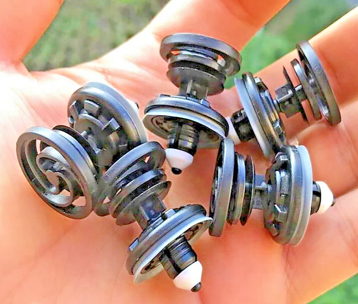 VW Interior Door Card Trim Panel Fastener Clips Sprung Head Beetle Touran Tiguan10