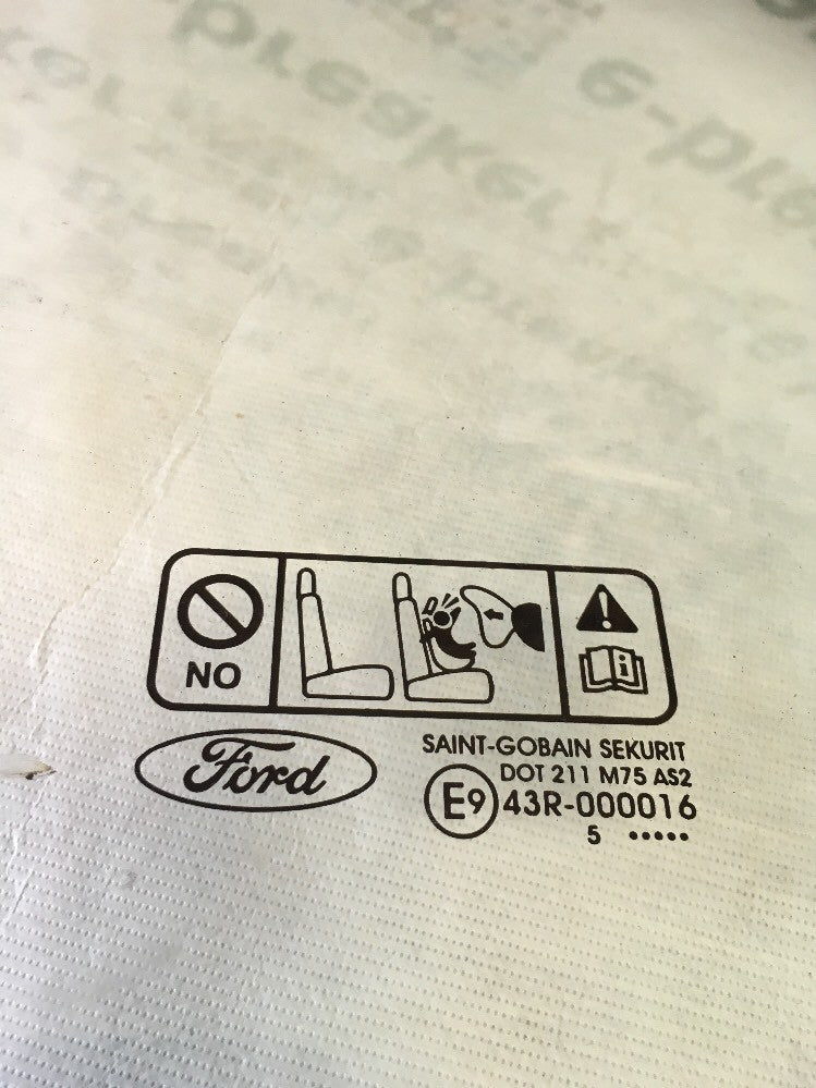 Front Door Window Glass Right Sidefor MK2 Ford Focus 5 Door1