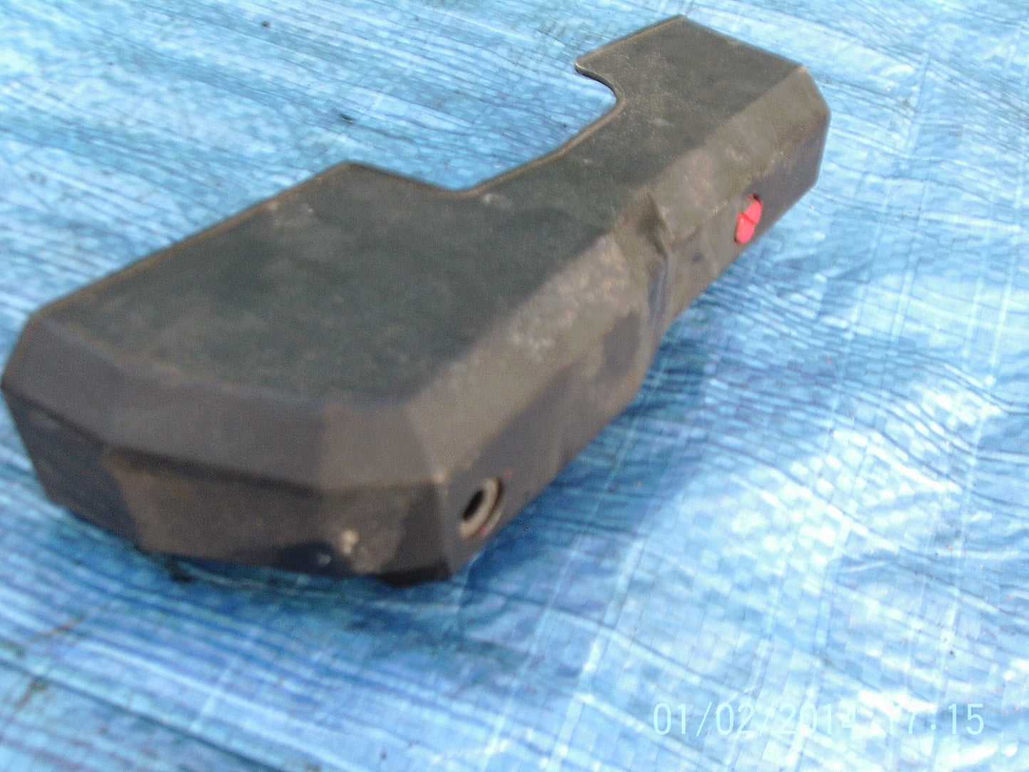 THROTTLE CABLE COVER  from BMW E36 316 Ti COMPACT1