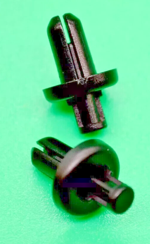 5mm Plastic Rivet Trim Clips x10 Honda Yamaha Suzuki Kawasaki Bike Fairing Panel21