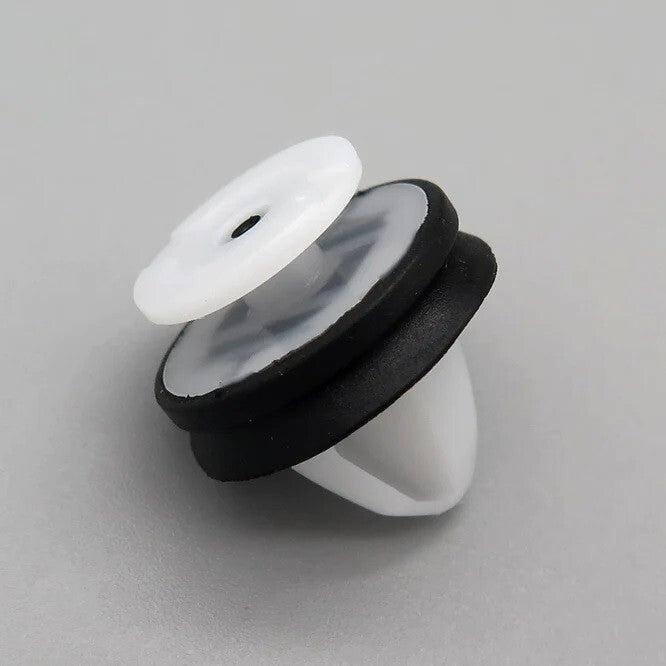 Land Range Rover Trim clips x 10  Freelander Discovery Sport Evoque LR0061014