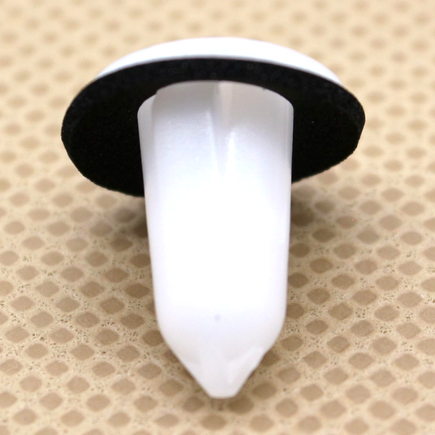 BMW Insulated Screw Grommet, Trim Panel Secure Mounting Clip Fastener 1998 On 2010