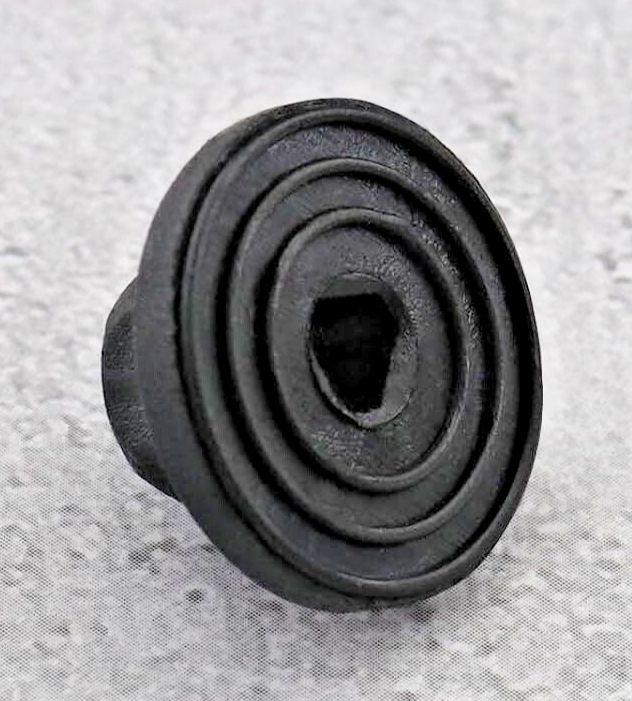 UNTHREADED PLASTIC NUTS ENGINE COVER UNDERTRAY SPLASH GUARD BODY TRIM NUTS 10pcs14