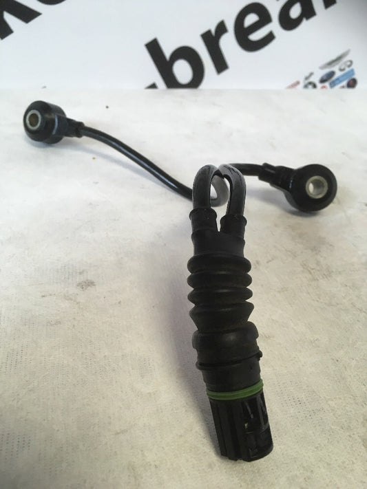N42 Engine Knock Sensor From a BMW 3 E46 Face lift0