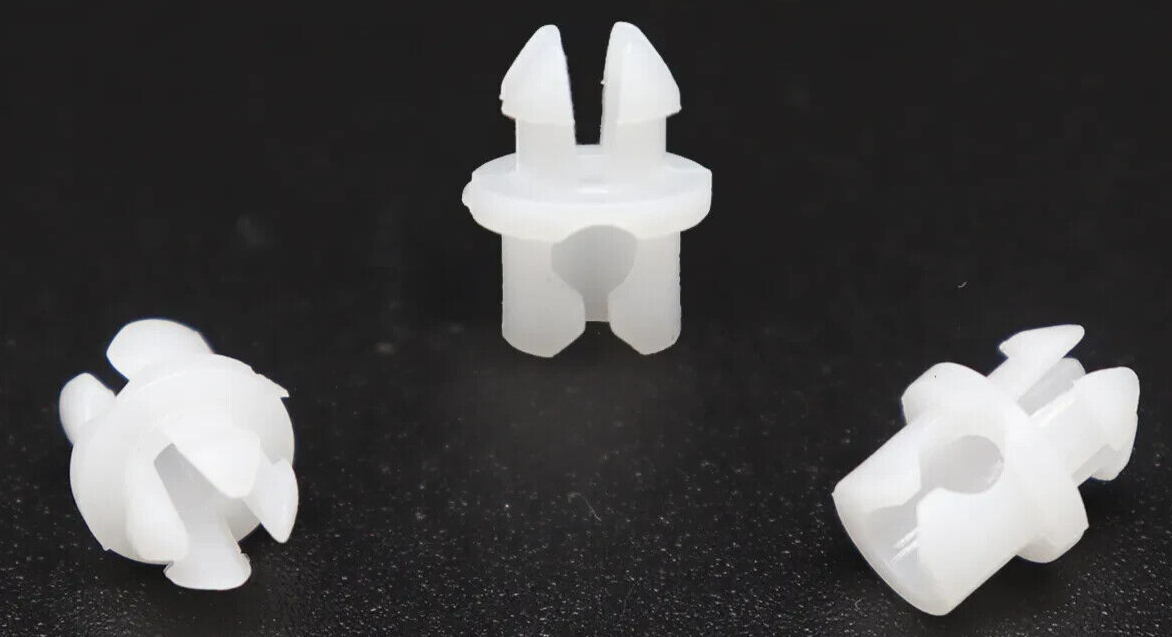 AUDI Door Lock Rod Connector Grommet Clips 2 pcs Fits - A3 A4 A6 A8 1008