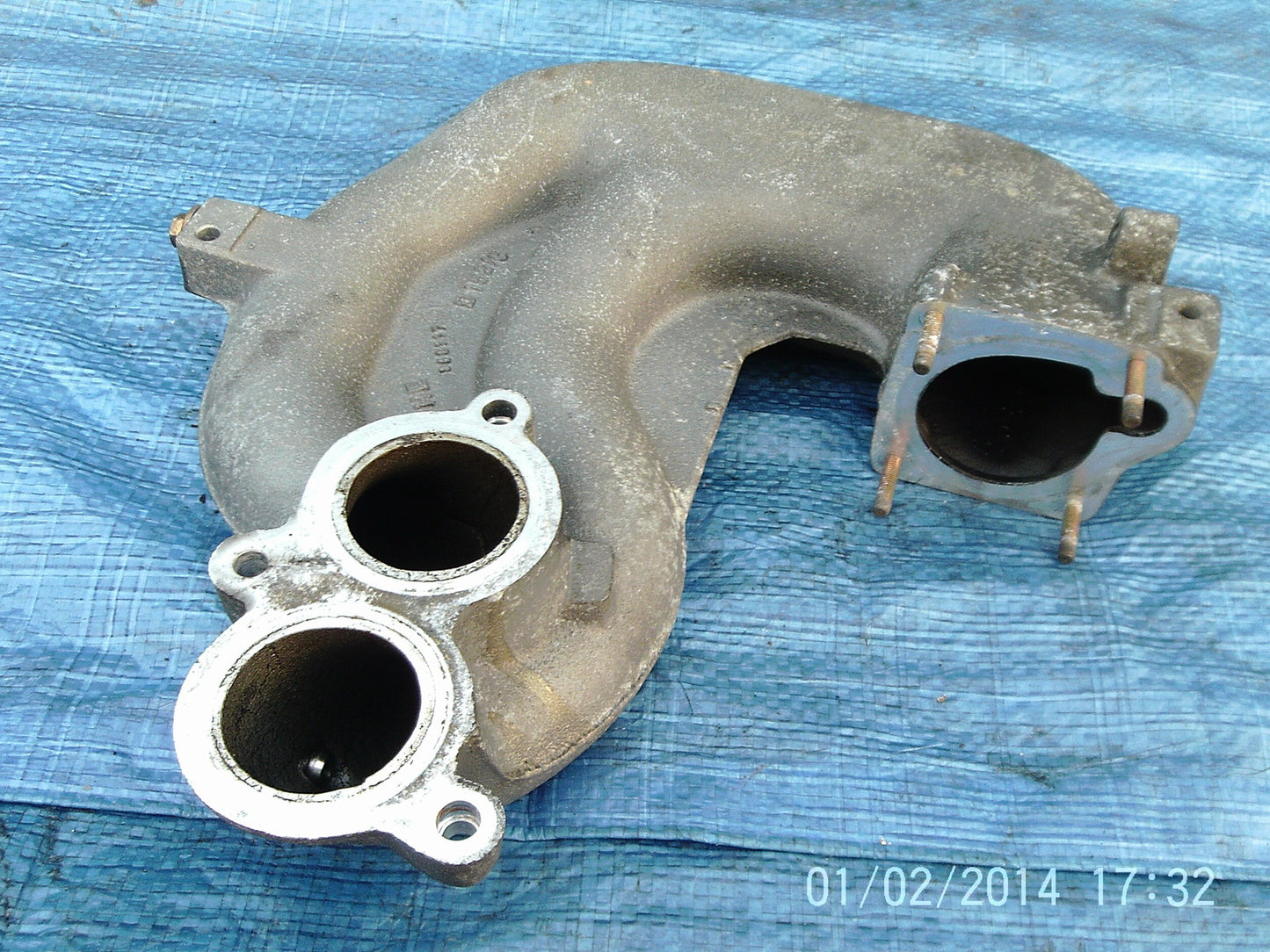 1247458 INTAKE MANIFOLD UPPER from BMW E36 316 Ti COMPACT2