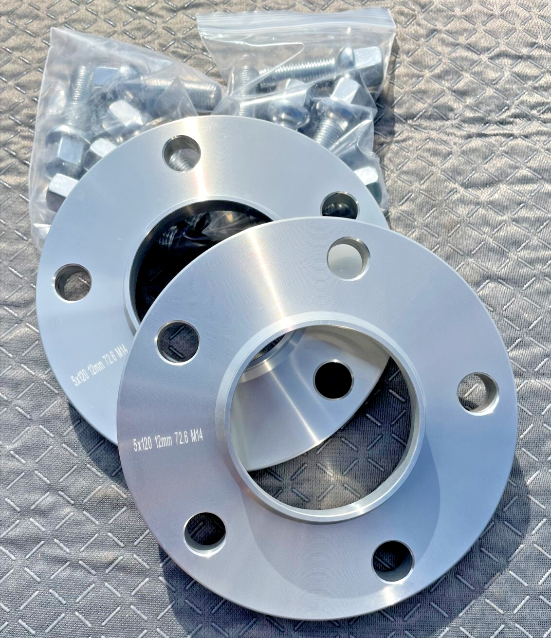 BMW Wheel Spacers 12mm F/G-Series Hubcentric Pair 5x120 72.6mm M14 PSR9Line6