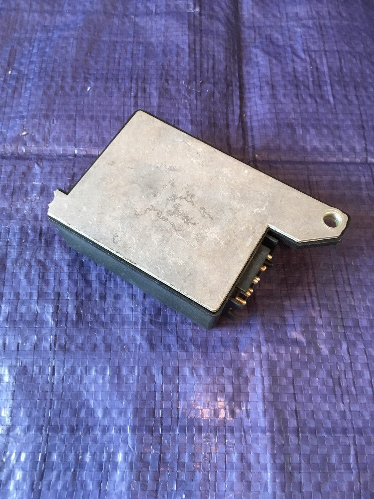 Crash Sensor 0048202410 From  MERCEDES BENZ 190 W2014