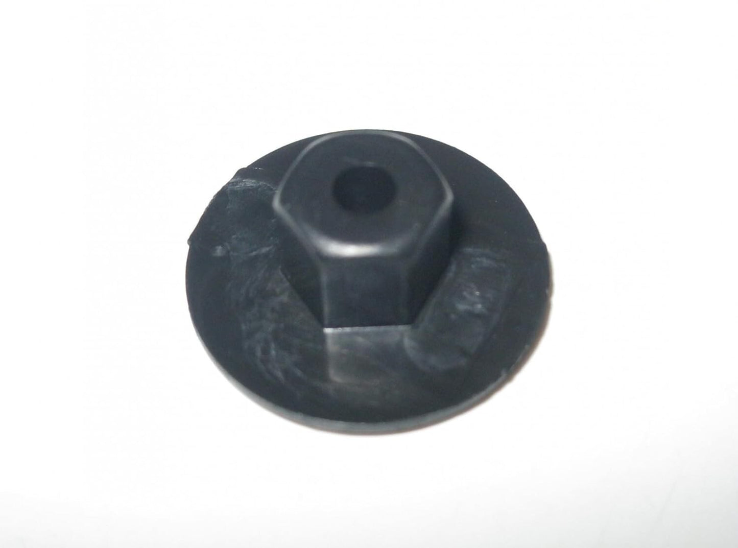 10mm Trim Fixing Nut BMW 1 3 5 X3 X4 X5 E & F Series x10 Pack 517119250251