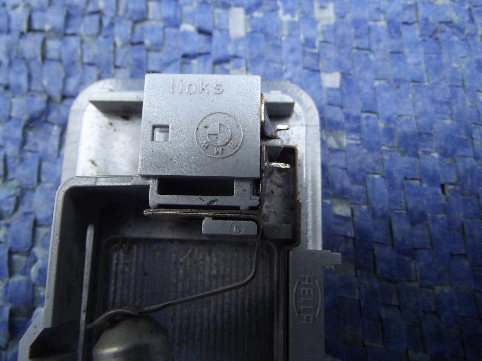 VANITY MIRROR INTERIOR LIGHT LEFT N/S 140 929 from BMW E36 3 SERIES COUPE2