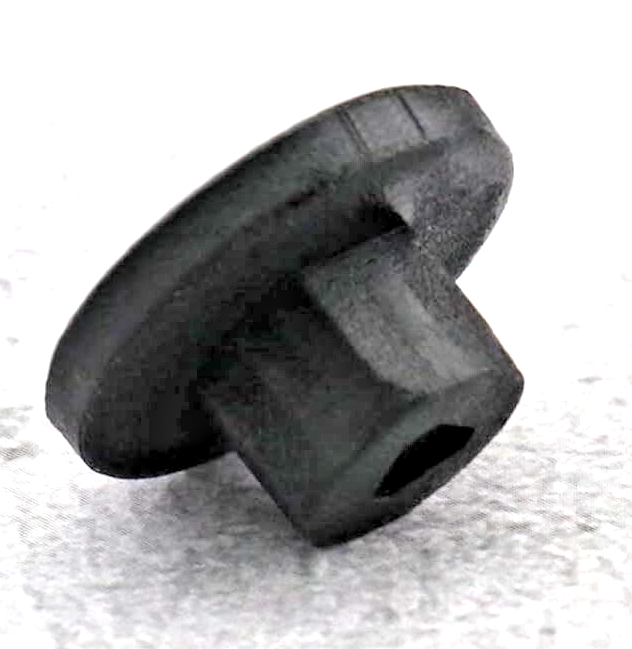 UNTHREADED PLASTIC NUTS ENGINE COVER UNDERTRAY SPLASH GUARD BODY TRIM NUTS 10pcs10