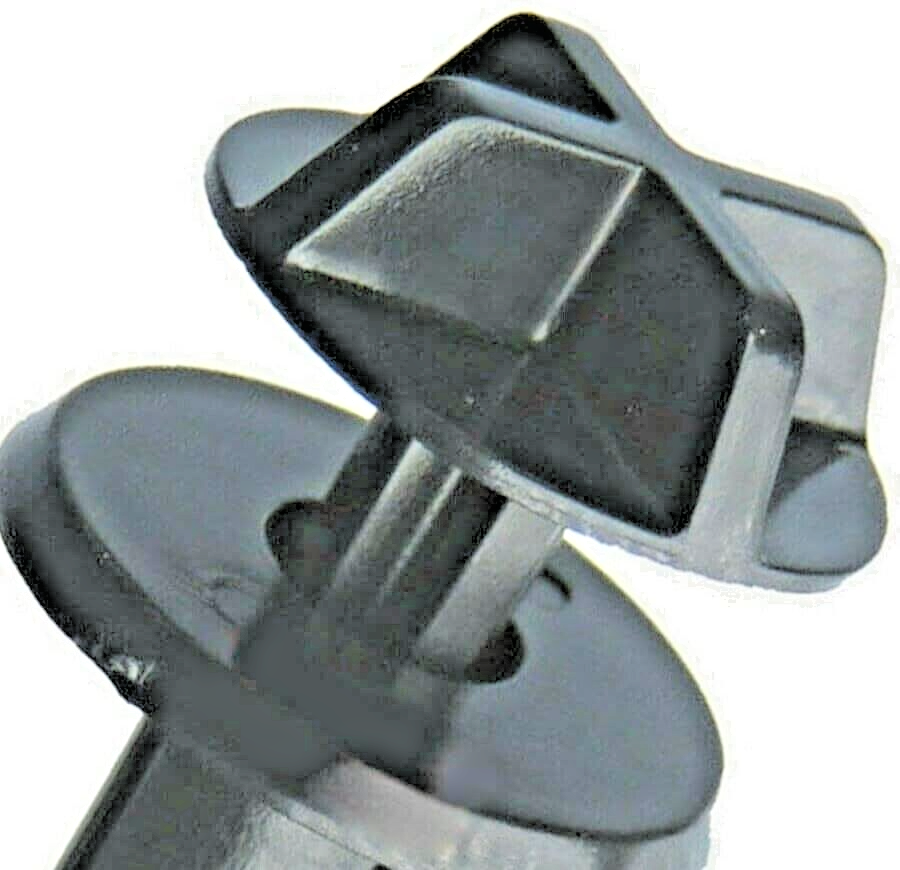 Ford Mondeo 5 Mustang Trim Fastener Clip # 520848512