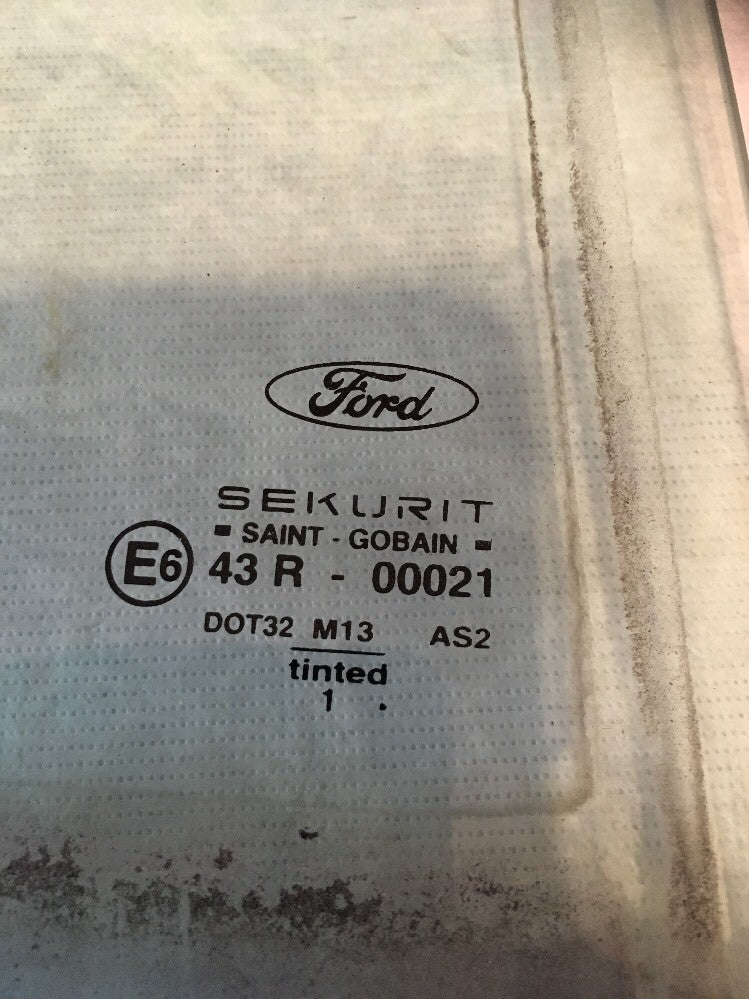 Window Glass Rear Right For Ford Mondeo Zetec 2.0 Mk3 Hatchback1