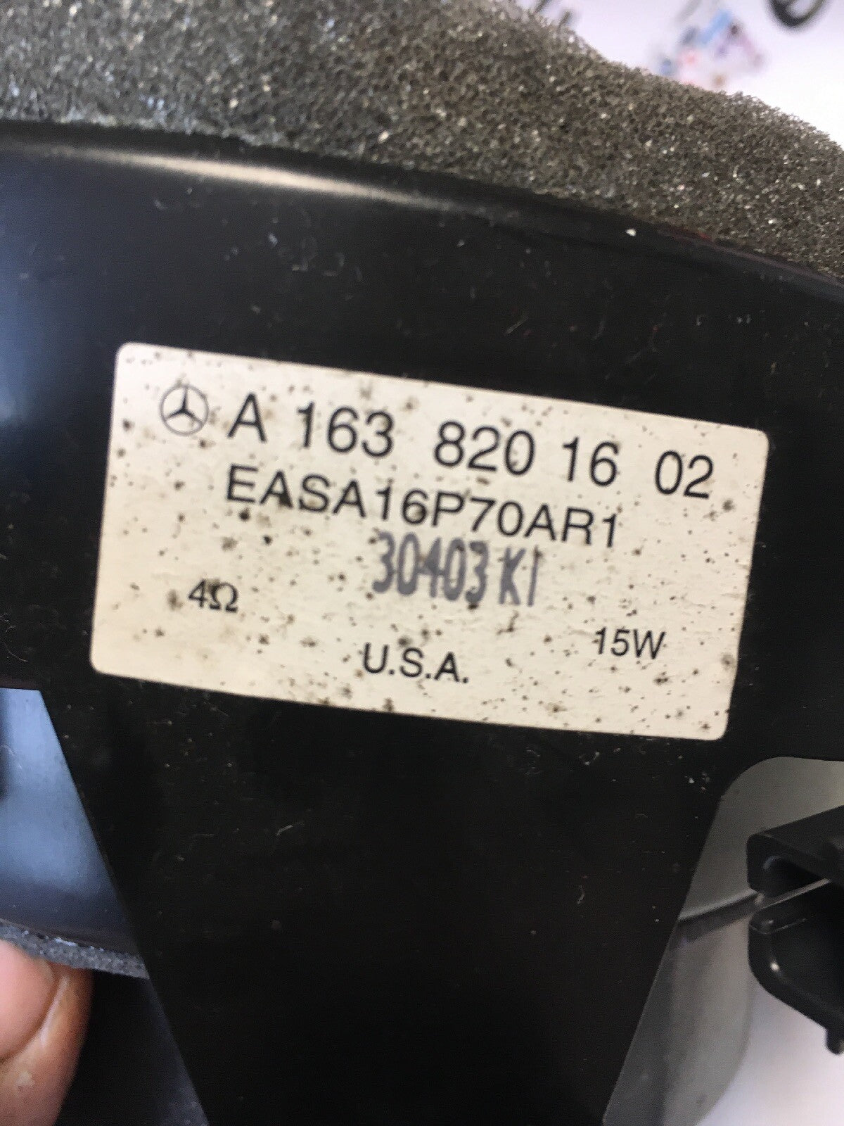 Door Speaker Front Right  From MERCEDES W163 ML270 CDI1